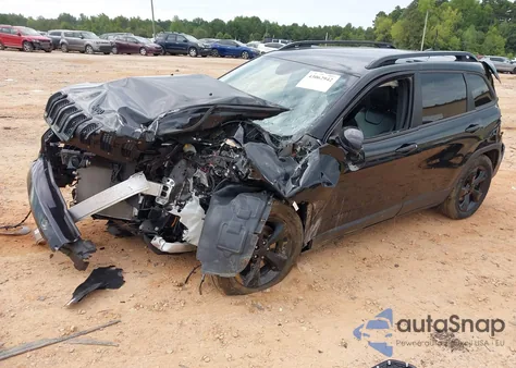 2017 Jeep Cherokee High Altitude 4X4 from USA, damaged, VIN 1C4PJMDB7HW567362